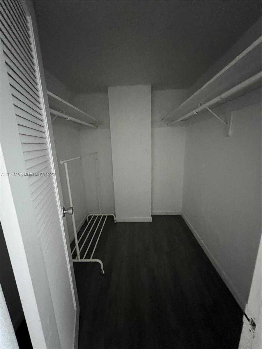 Small Image of 19380 COLLINS AVE #418, Sunny Isles Beach Number 28