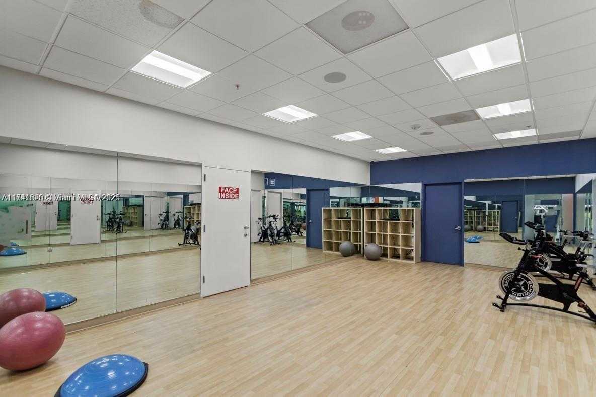 Small Image of 19380 COLLINS AVE #418, Sunny Isles Beach Number 8