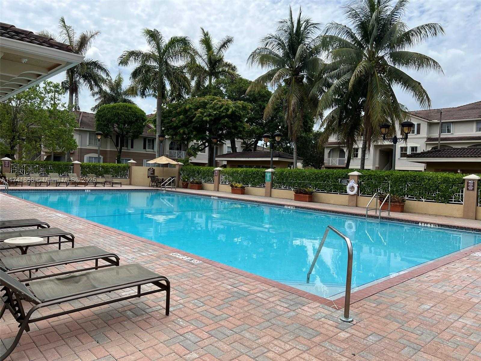 Small Image of 8968 WEST FLAGLER ST #9, Miami Number 20