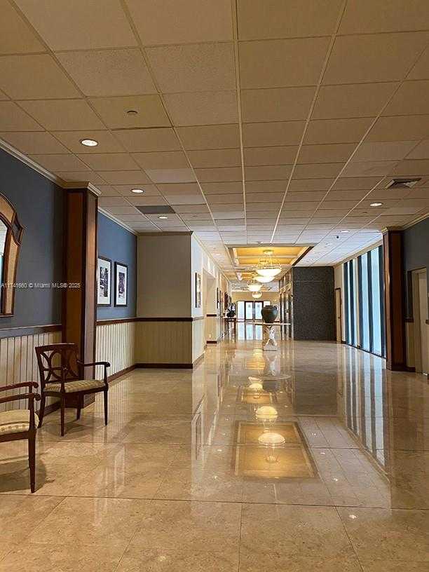 Small Image of 1915 BRICKELL AVE #CC6, Miami Number 13