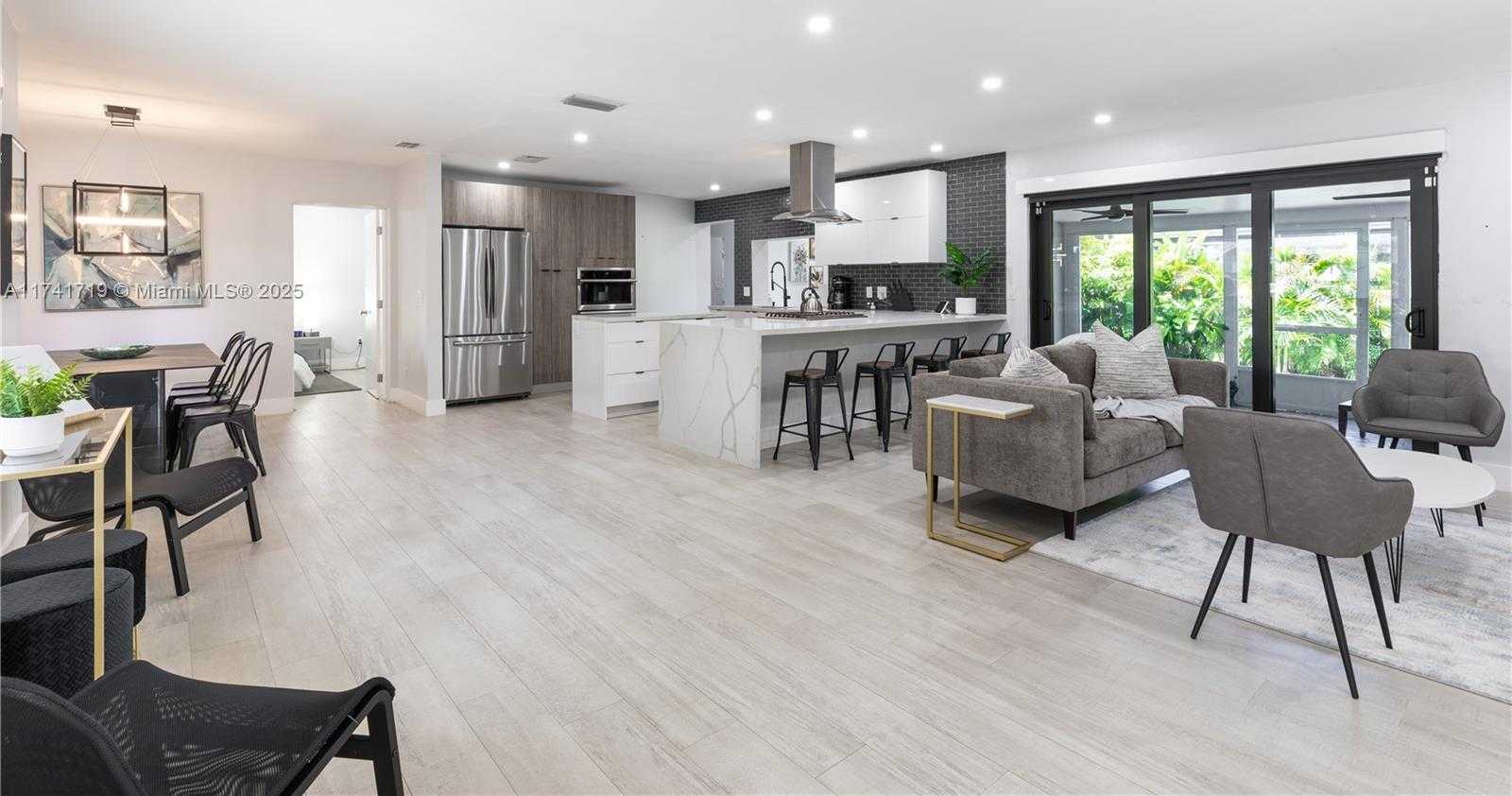 Small Image of 19421 NORTH EAST 18TH CT, Miami Number 5