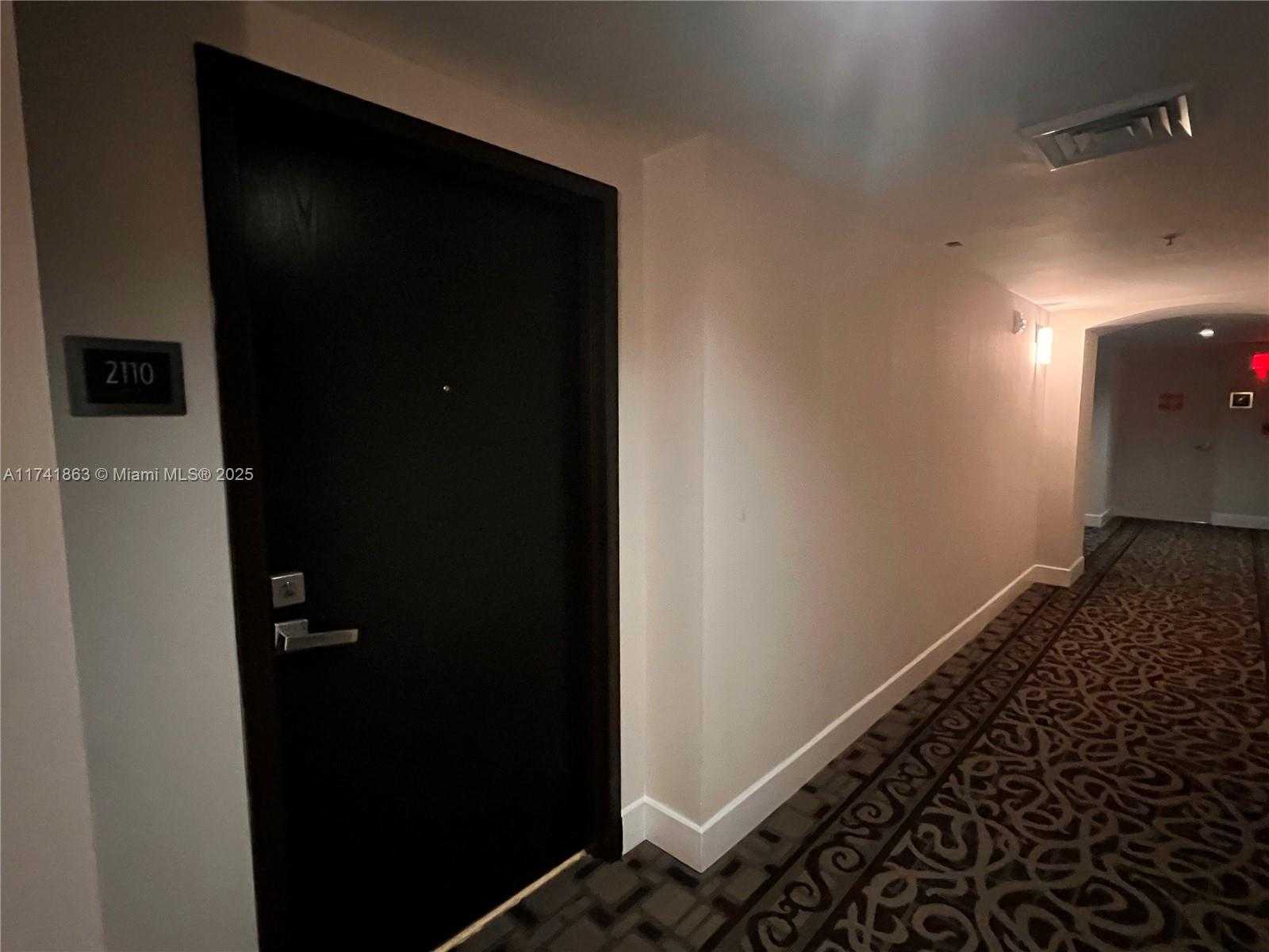 Small Image of 90 ALTON RD #2110, Miami Beach Number 16