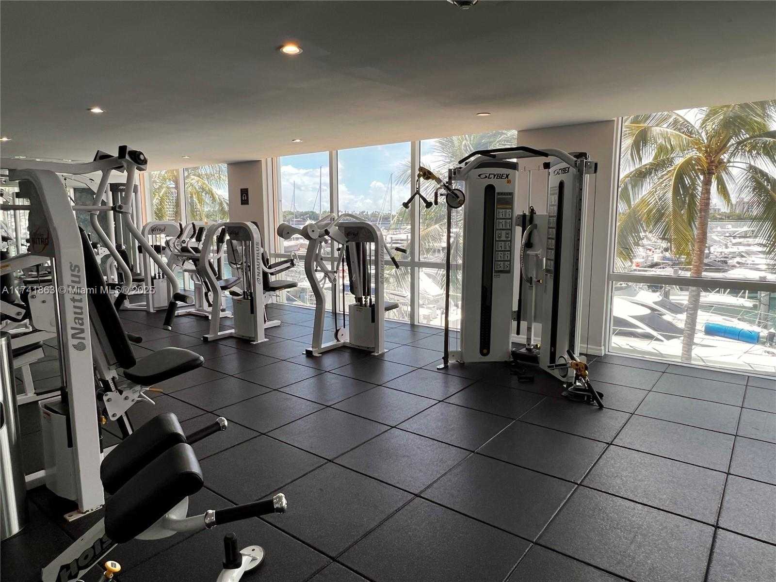 Small Image of 90 ALTON RD #2110, Miami Beach Number 7
