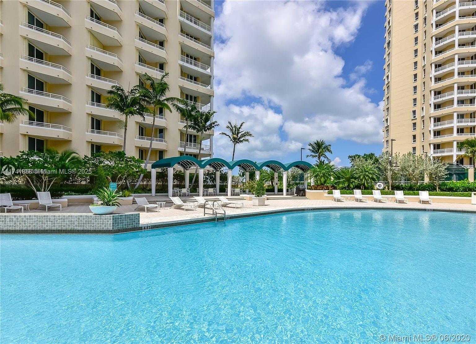 Small Image of 888 BRICKELL KEY DR #600, Miami Number 17