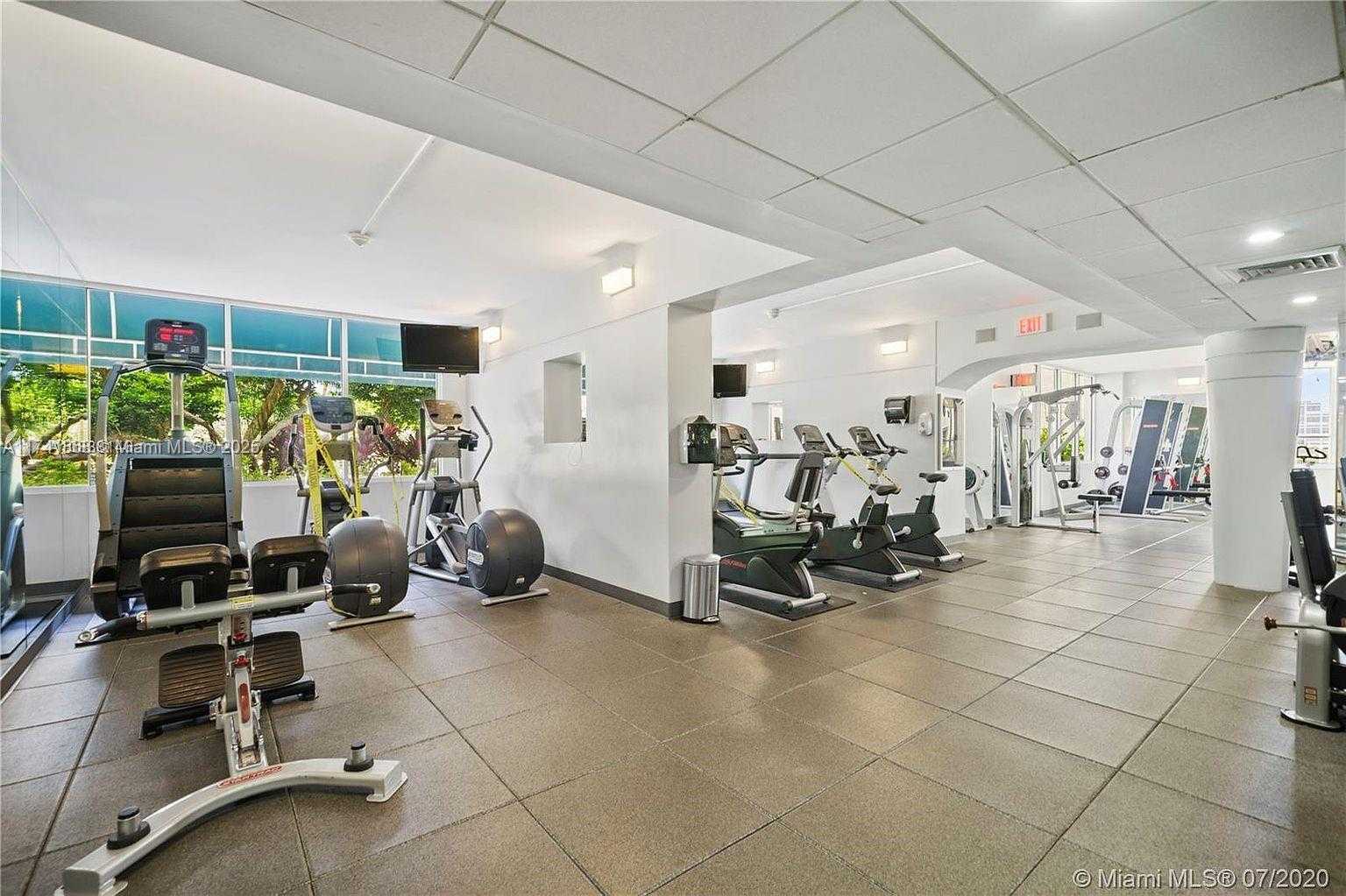 Small Image of 888 BRICKELL KEY DR #600, Miami Number 21