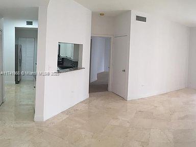 Small Image of 888 BRICKELL KEY DR #600, Miami Number 5