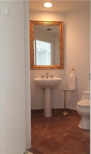 Small Image of 888 BRICKELL KEY DR #600, Miami Number 7