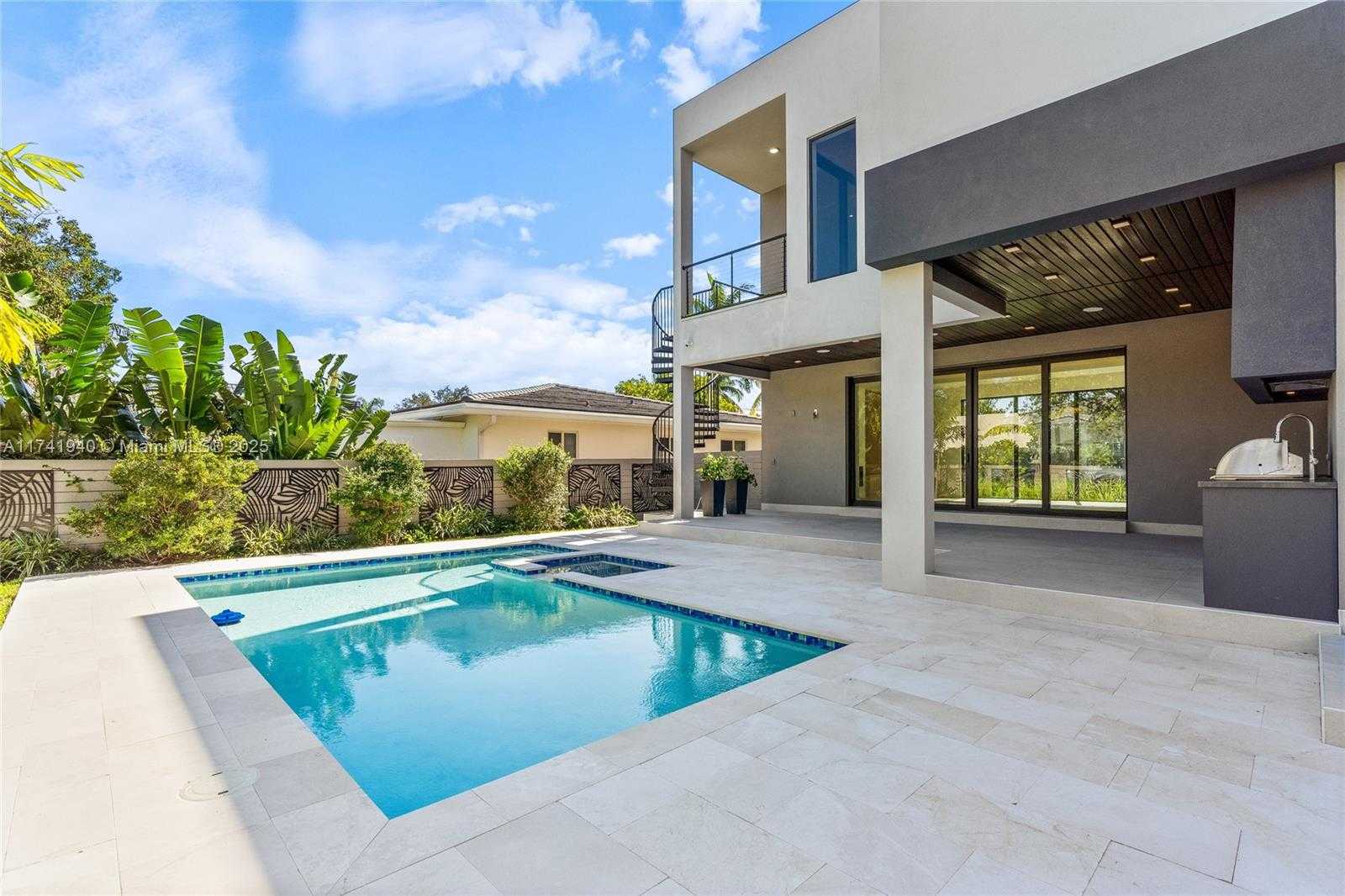 Small Image of 801 SOUTH EAST 11TH CT, Fort Lauderdale Number 12