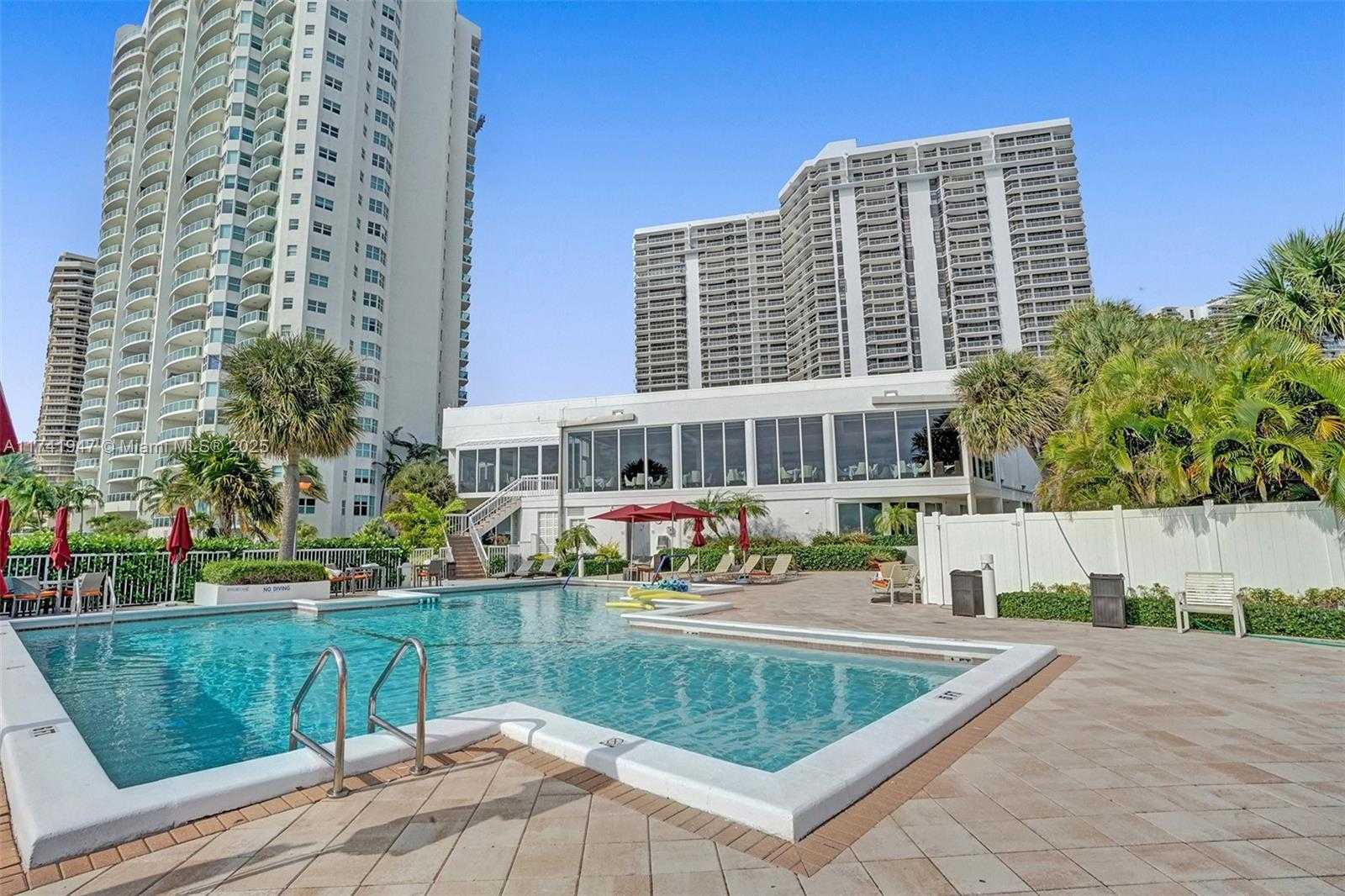 Small Image of 20281 EAST COUNTRY CLUB DR #801, Aventura Number 35