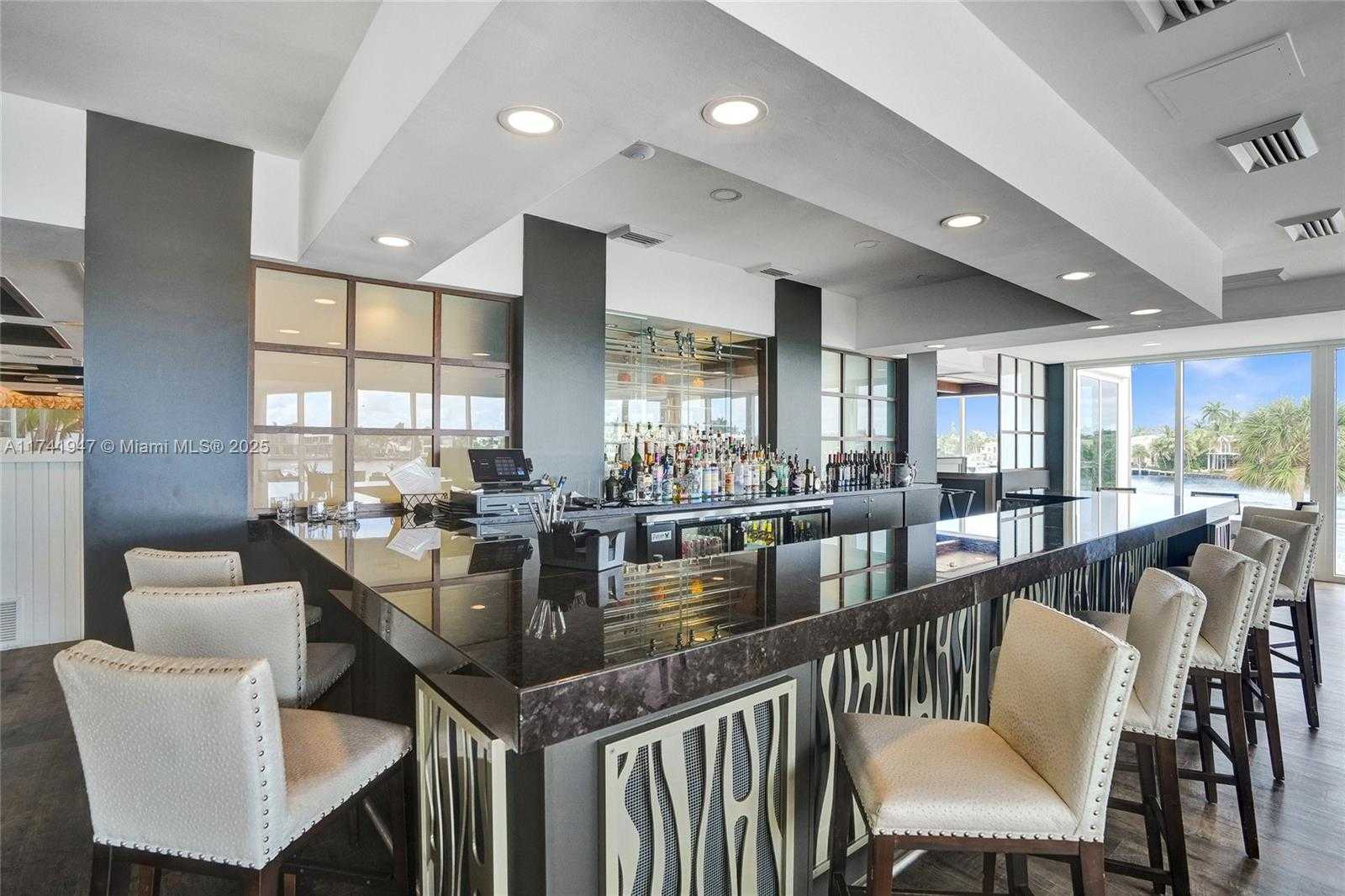 Small Image of 20281 EAST COUNTRY CLUB DR #801, Aventura Number 40