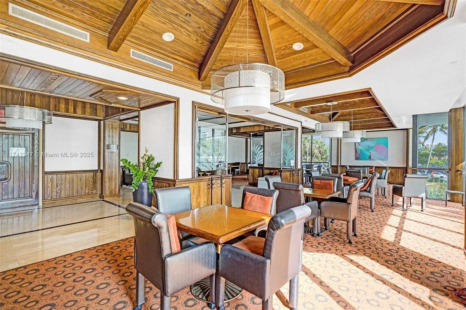 Small Image of 20281 EAST COUNTRY CLUB DR #801, Aventura Number 54