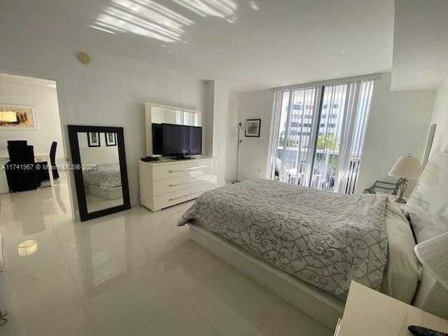 Small Image of 10275 COLLINS AVE #316, Bal Harbour Number 14