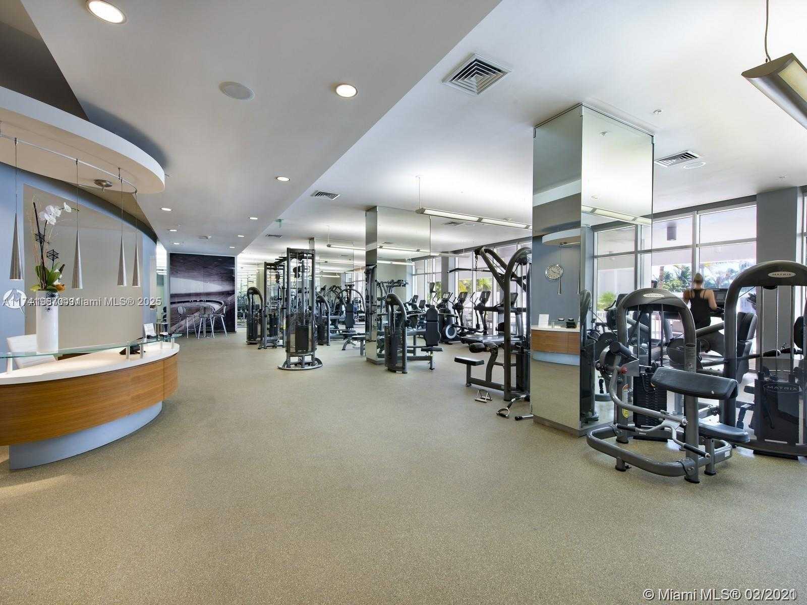 Small Image of 10275 COLLINS AVE #316, Bal Harbour Number 28