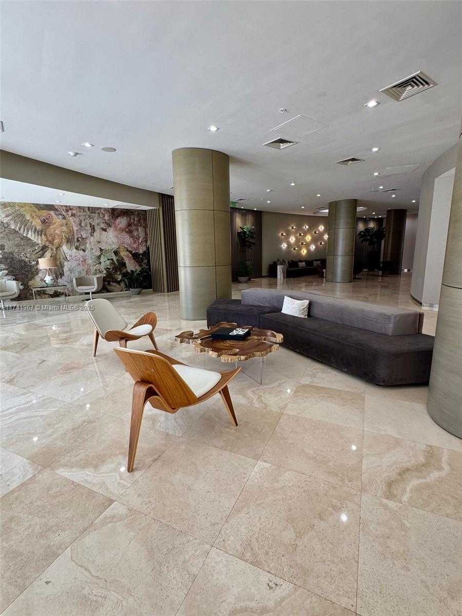 Small Image of 10275 COLLINS AVE #316, Bal Harbour Number 39