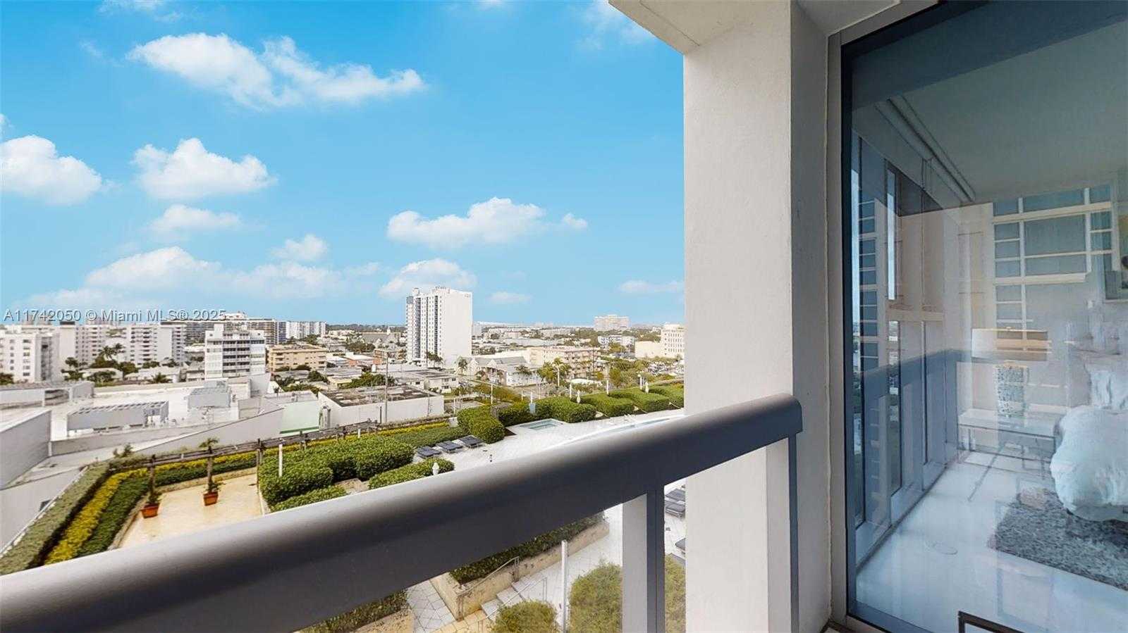 Small Image of 6899 COLLINS AVE #909, Miami Beach Number 13