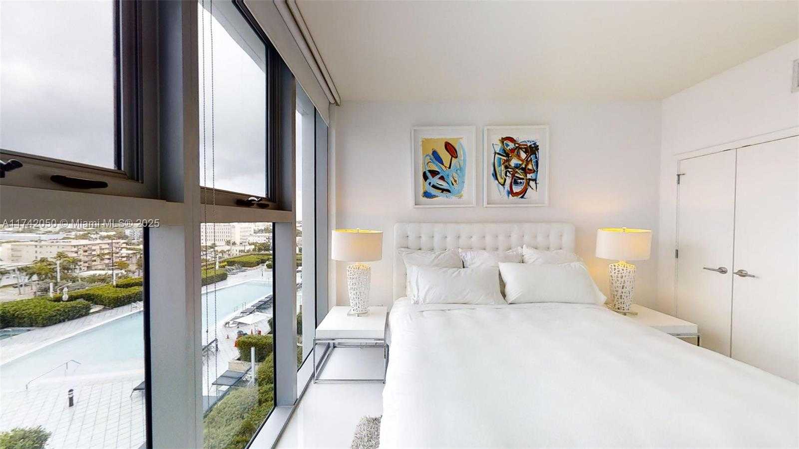 Small Image of 6899 COLLINS AVE #909, Miami Beach Number 9