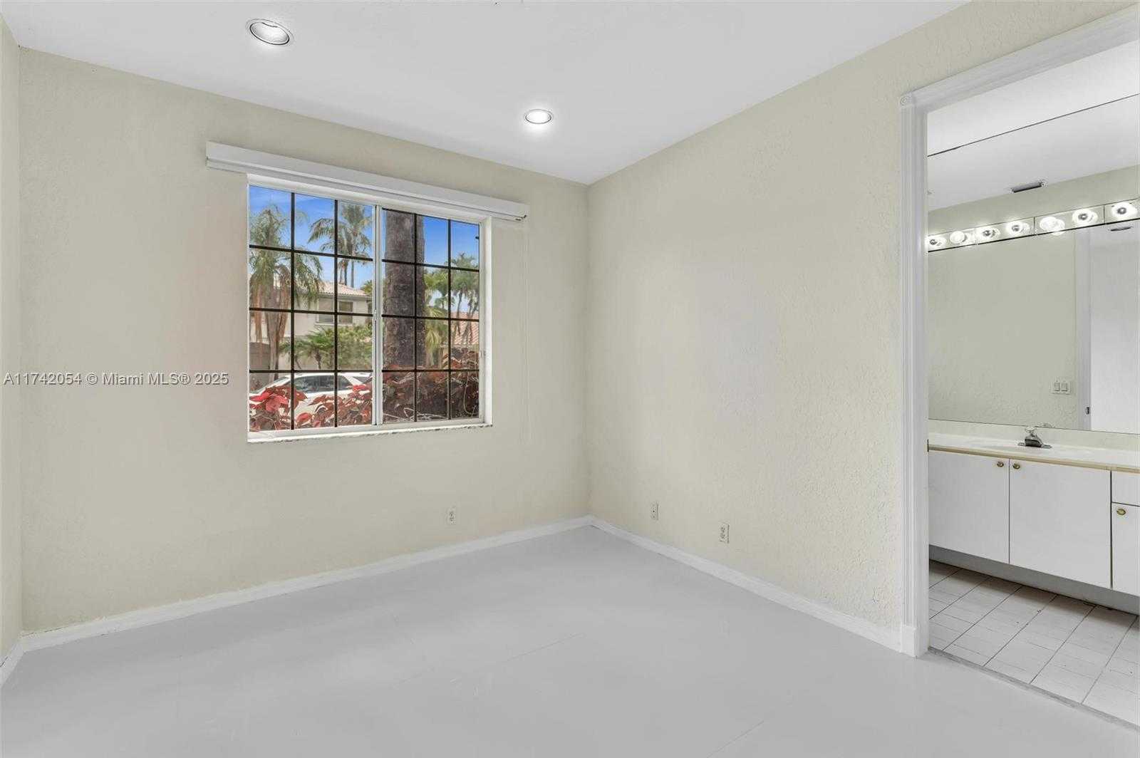 Small Image of 18579 HARBOR LIGHT WAY, Boca Raton Number 24