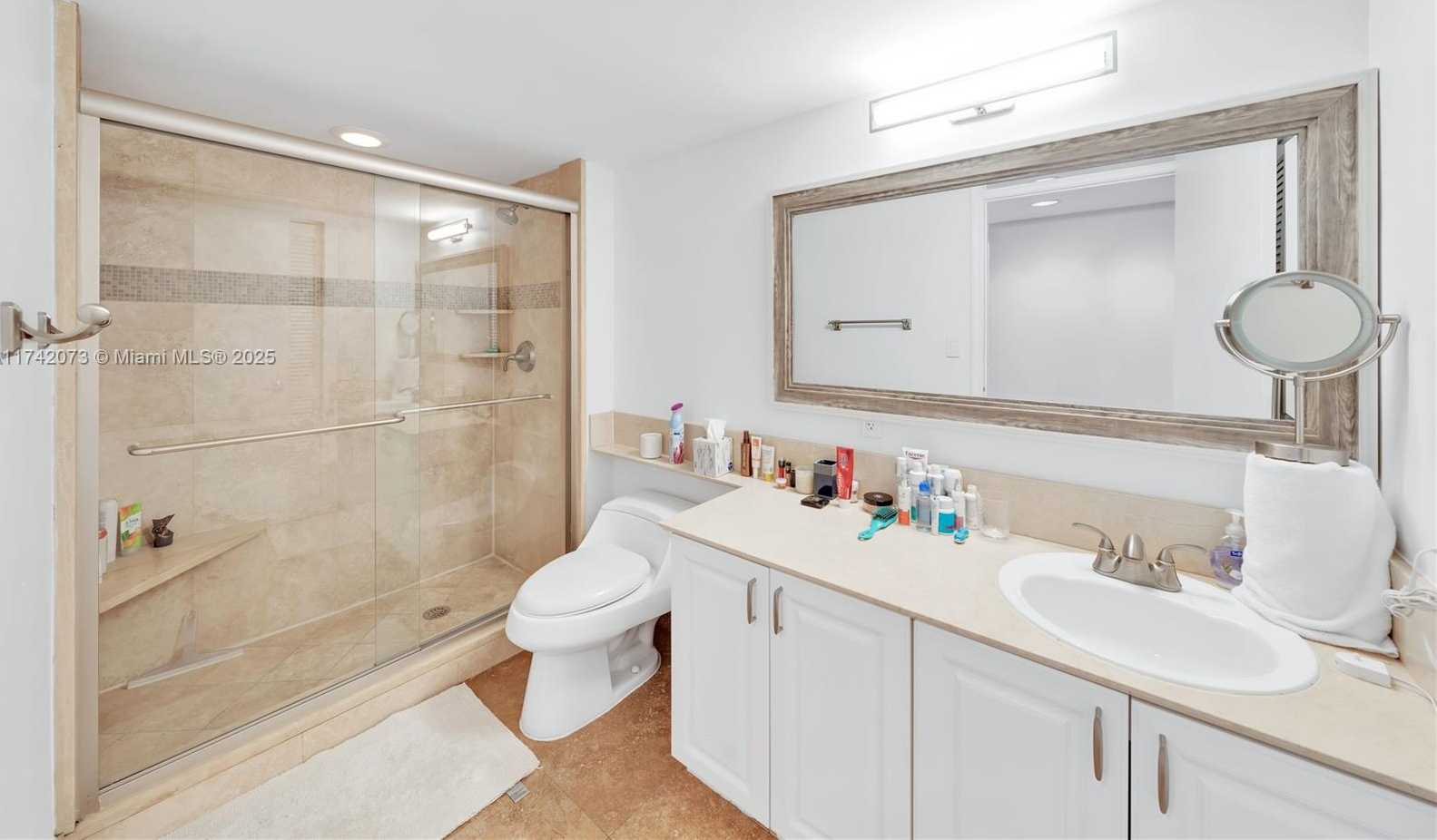 Small Image of 90 ALTON RD #301, Miami Beach Number 9