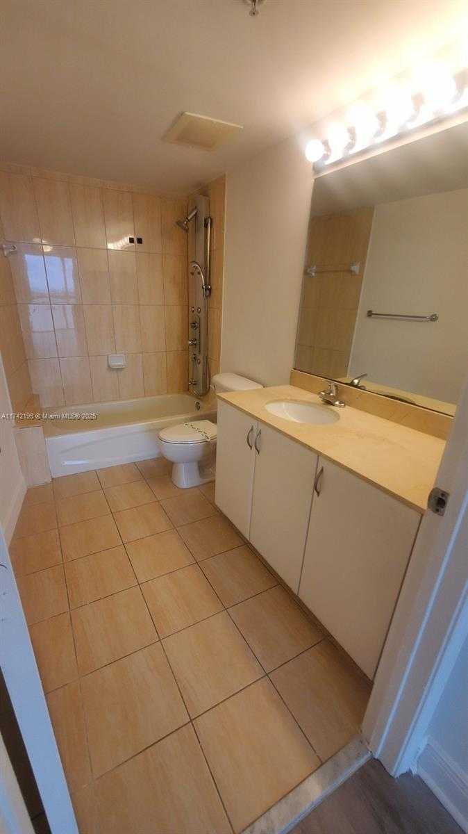 Small Image of 1750 NORTH BAYSHORE DR #4402, Miami Number 10