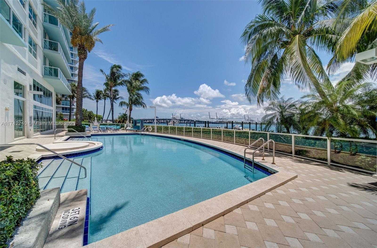 Small Image of 650 WEST AVE #2511, Miami Beach Number 35