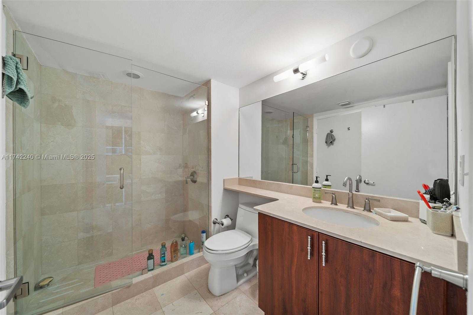 Small Image of 650 WEST AVE #2511, Miami Beach Number 8
