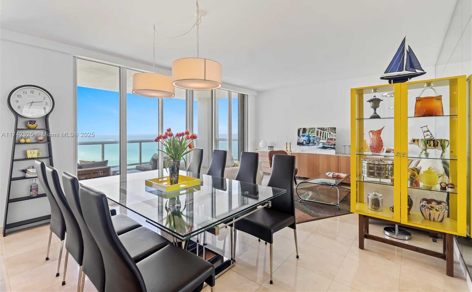 Small Image of 4201 COLLINS AVE #2002, Miami Beach Number 19