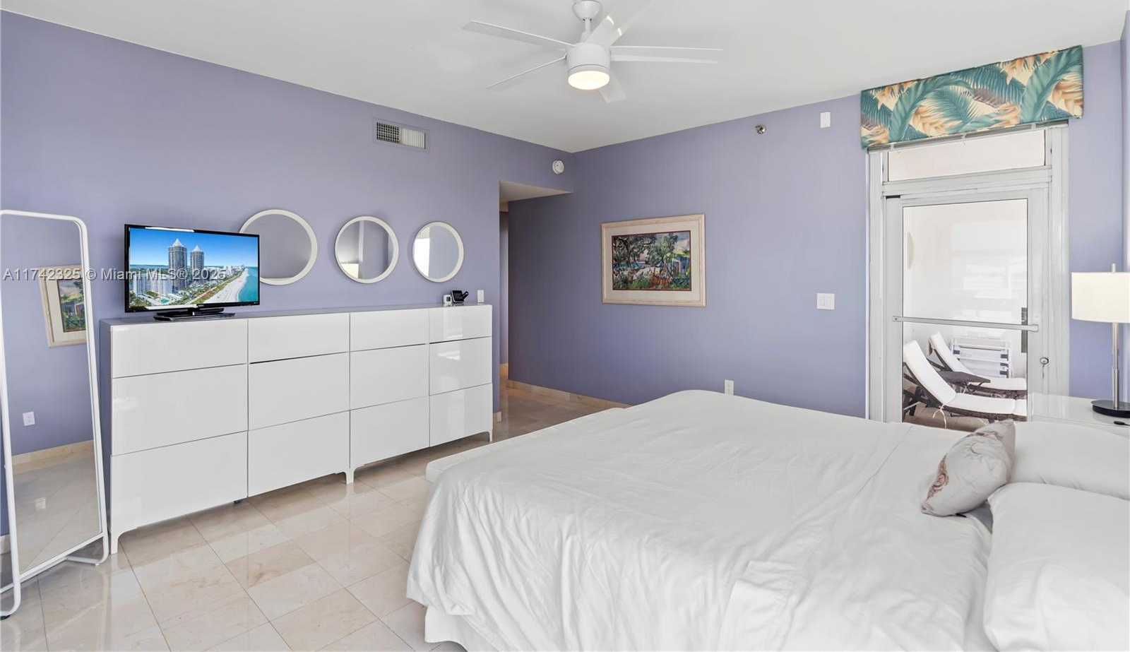 Small Image of 4201 COLLINS AVE #2002, Miami Beach Number 28