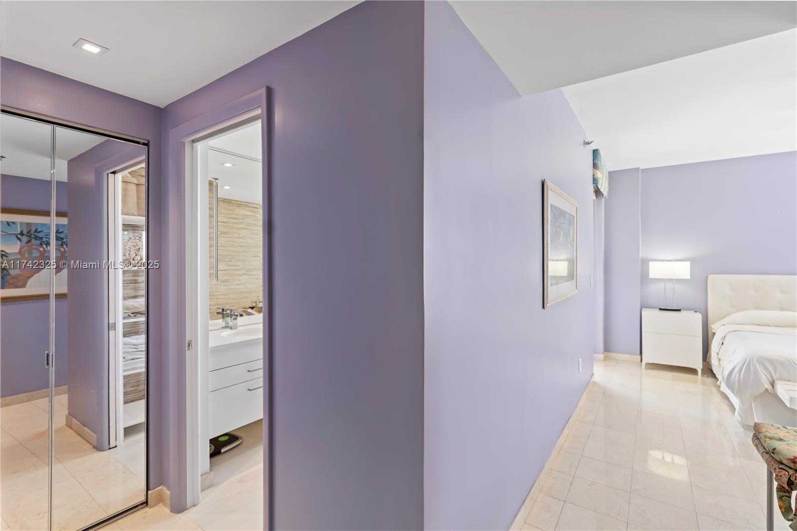 Small Image of 4201 COLLINS AVE #2002, Miami Beach Number 29