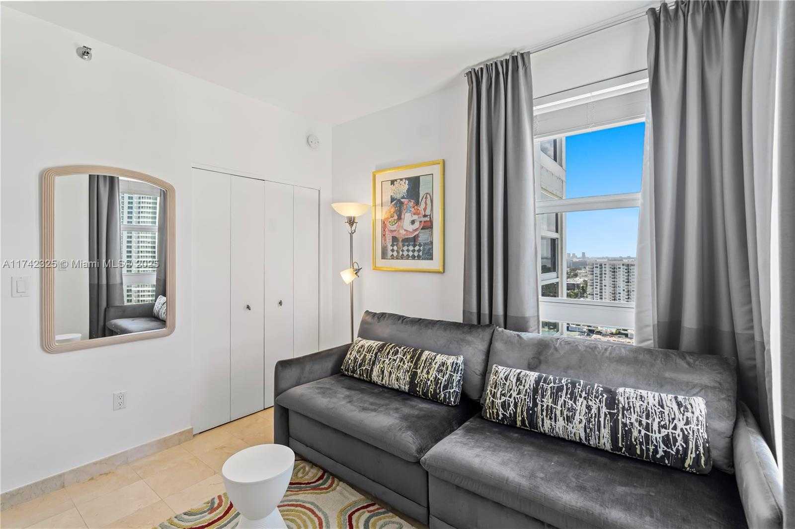 Small Image of 4201 COLLINS AVE #2002, Miami Beach Number 35
