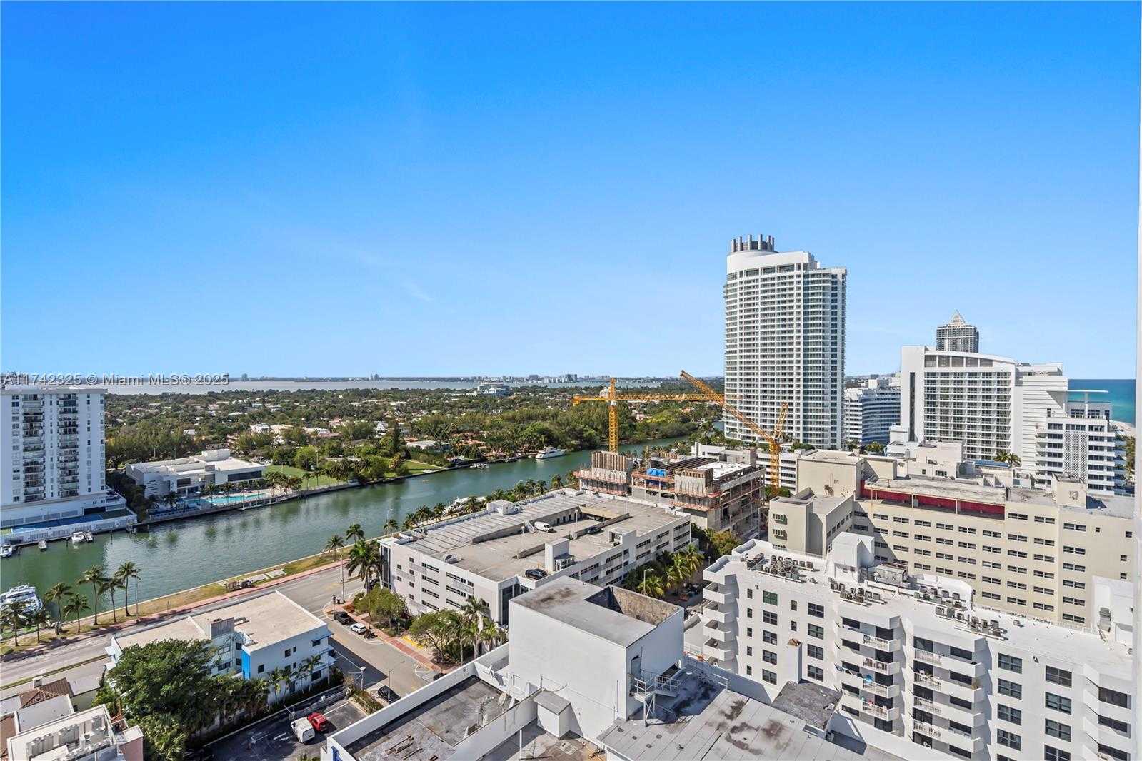 Small Image of 4201 COLLINS AVE #2002, Miami Beach Number 42