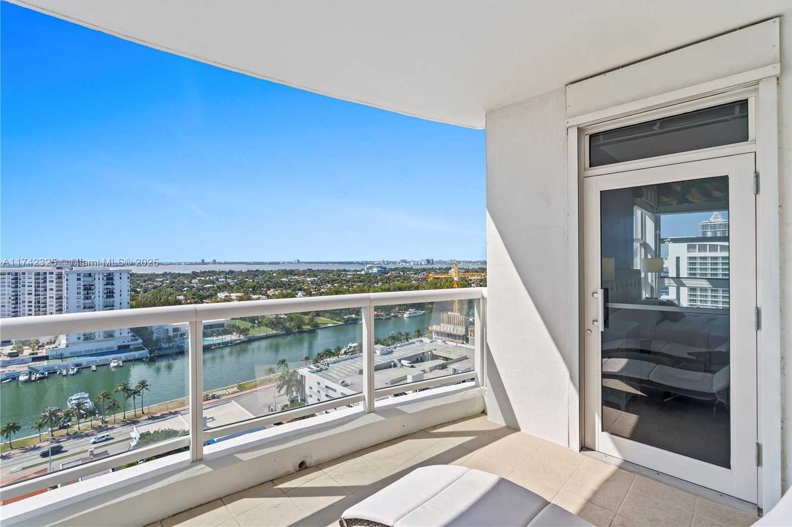 Small Image of 4201 COLLINS AVE #2002, Miami Beach Number 43