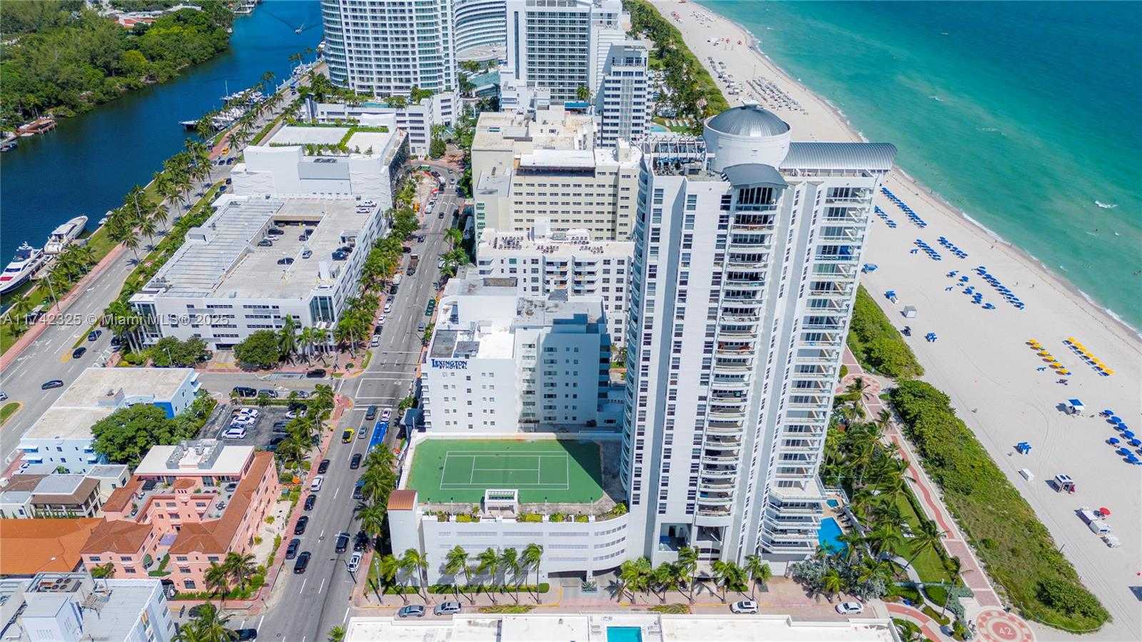Small Image of 4201 COLLINS AVE #2002, Miami Beach Number 51