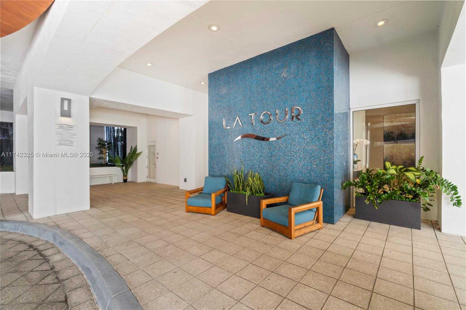 Small Image of 4201 COLLINS AVE #2002, Miami Beach Number 56