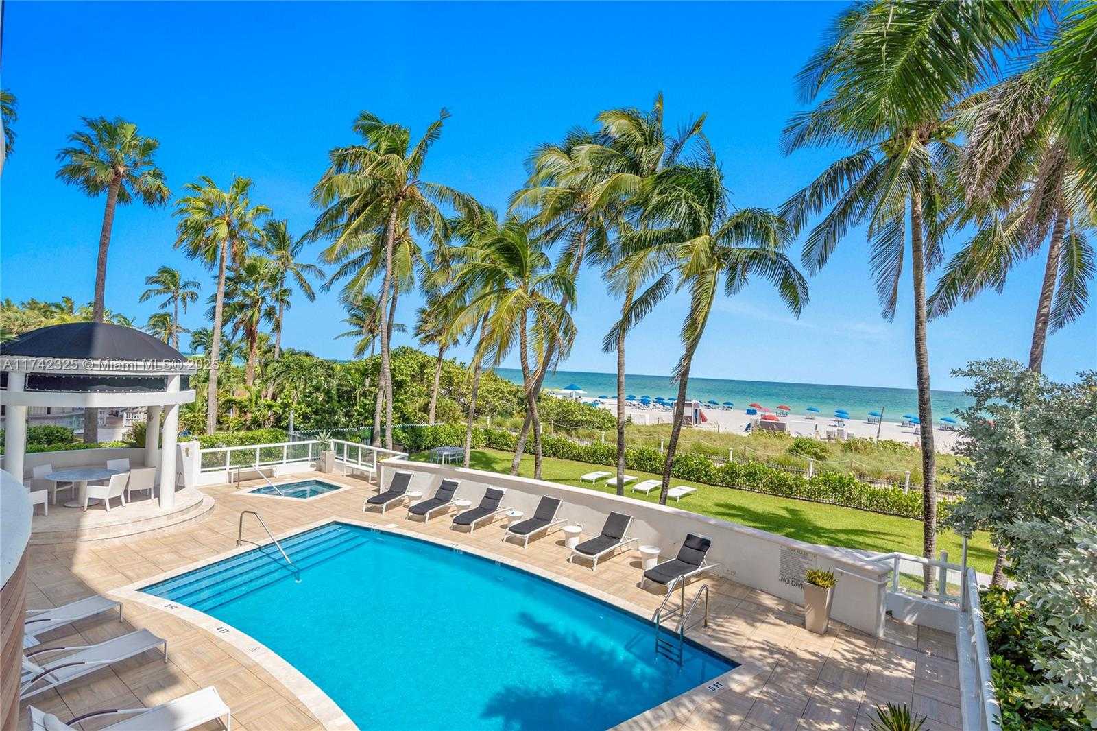 Small Image of 4201 COLLINS AVE #2002, Miami Beach Number 62