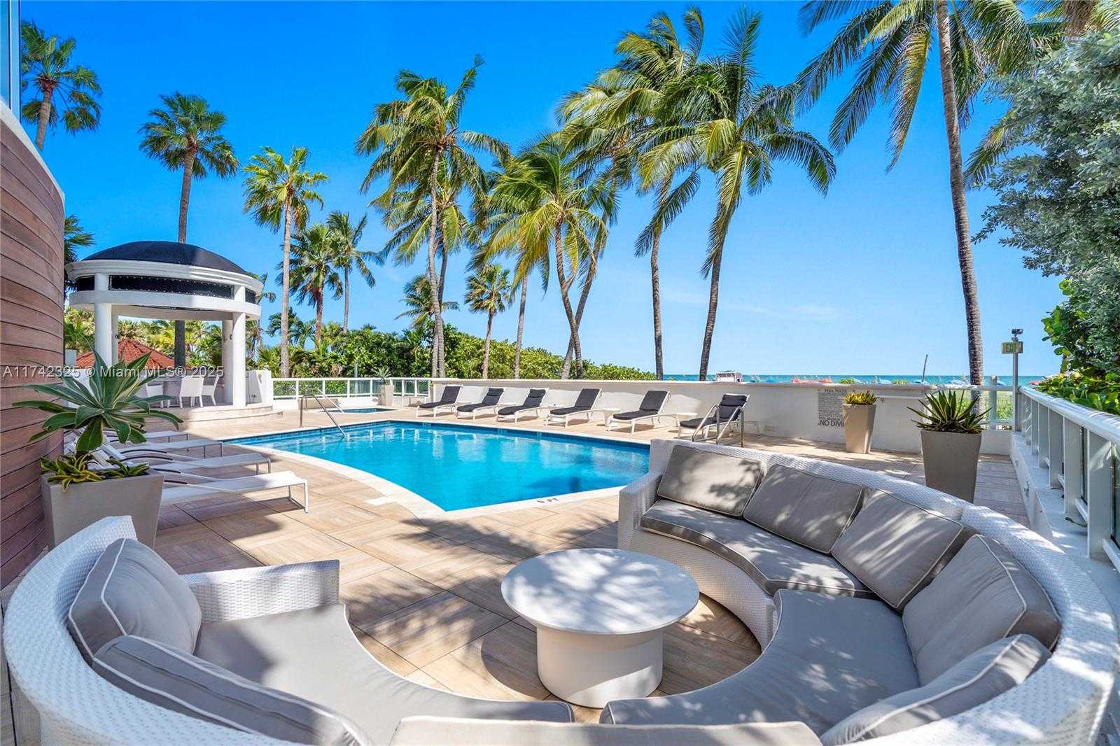 Small Image of 4201 COLLINS AVE #2002, Miami Beach Number 67