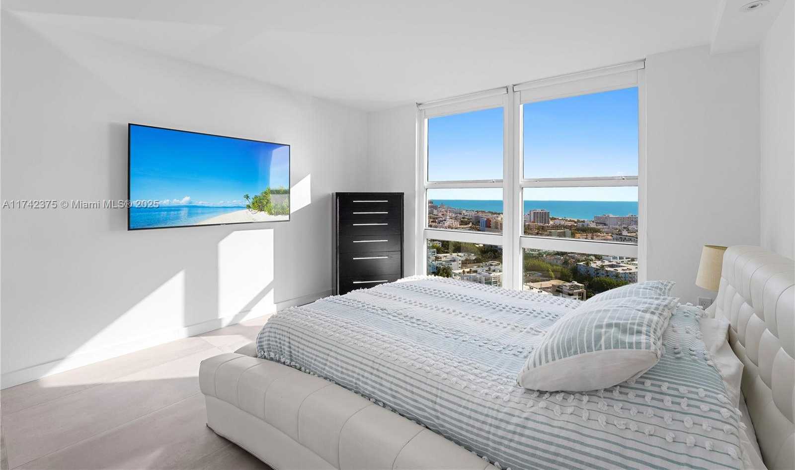 Small Image of 90 ALTON RD #2505, Miami Beach Number 10