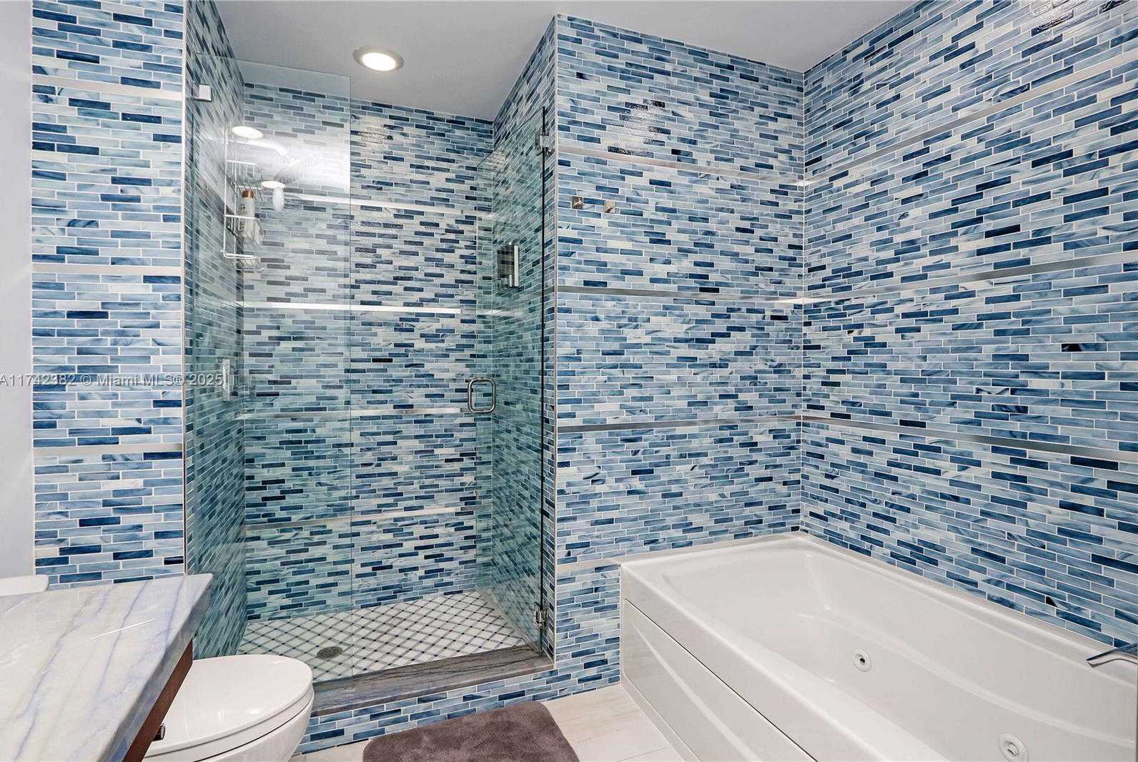 Small Image of 950 BRICKELL BAY DR #4905, Miami Number 22