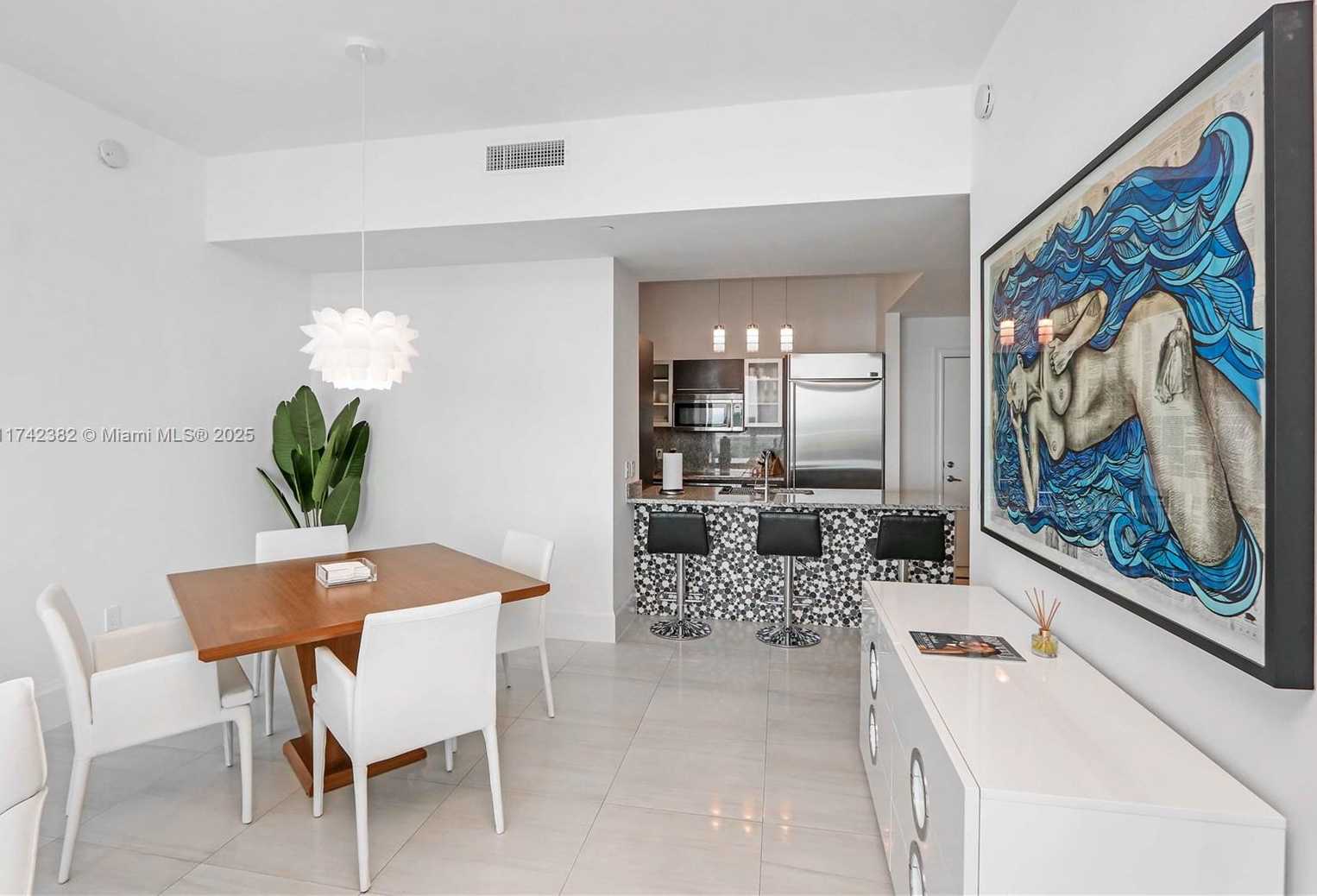 Small Image of 950 BRICKELL BAY DR #4905, Miami Number 9
