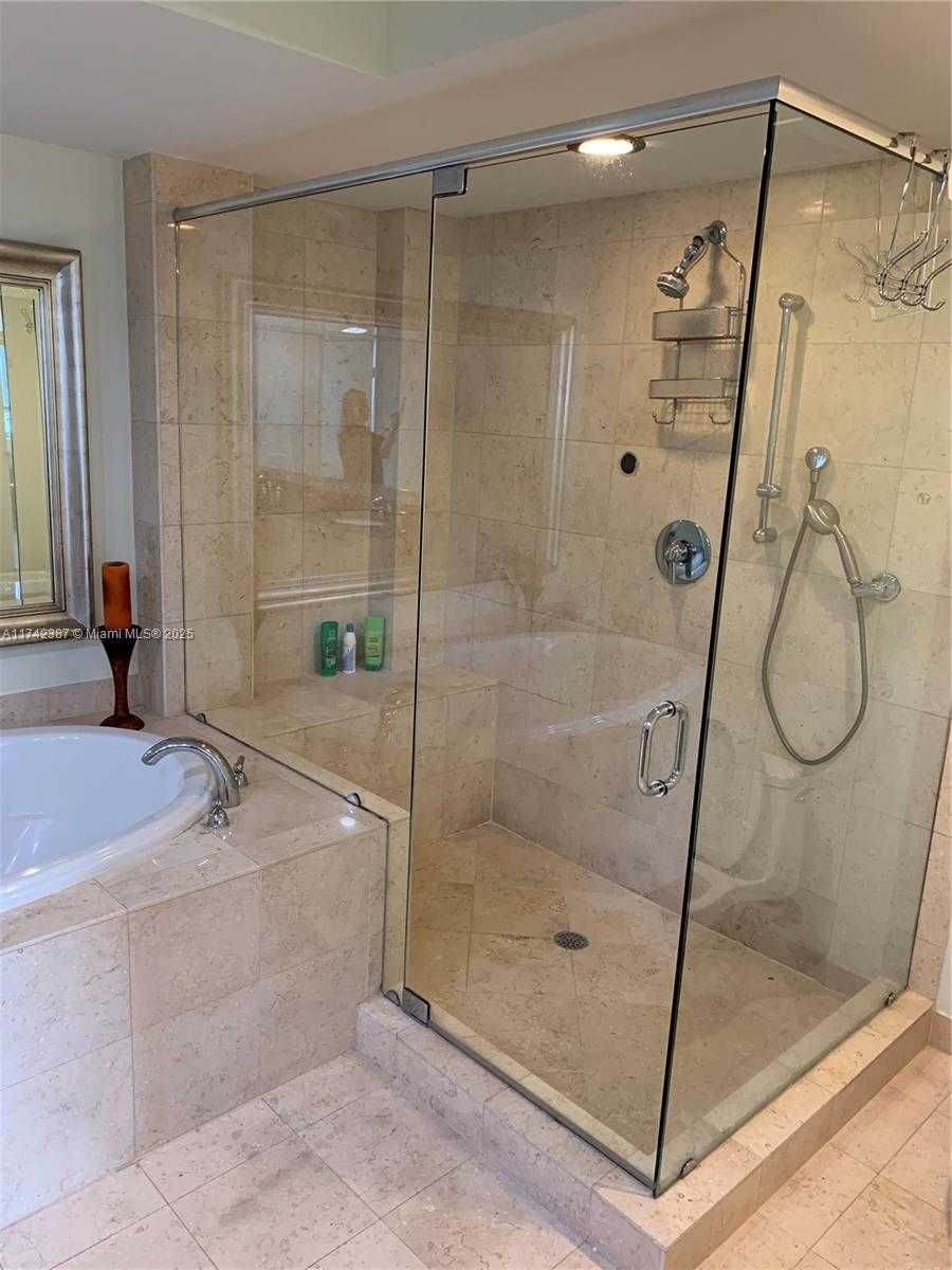 Small Image of 1830 SOUTH OCEAN DR #2503, Hallandale Beach Number 15