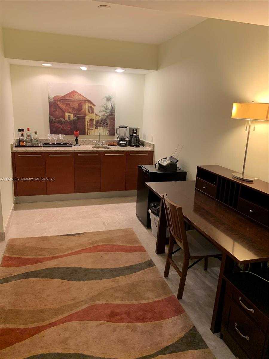 Small Image of 1830 SOUTH OCEAN DR #2503, Hallandale Beach Number 17