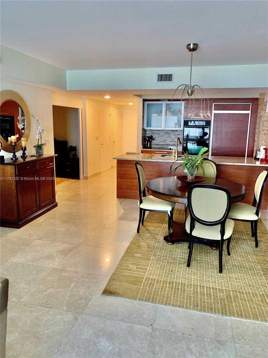 Small Image of 1830 SOUTH OCEAN DR #2503, Hallandale Beach Number 5