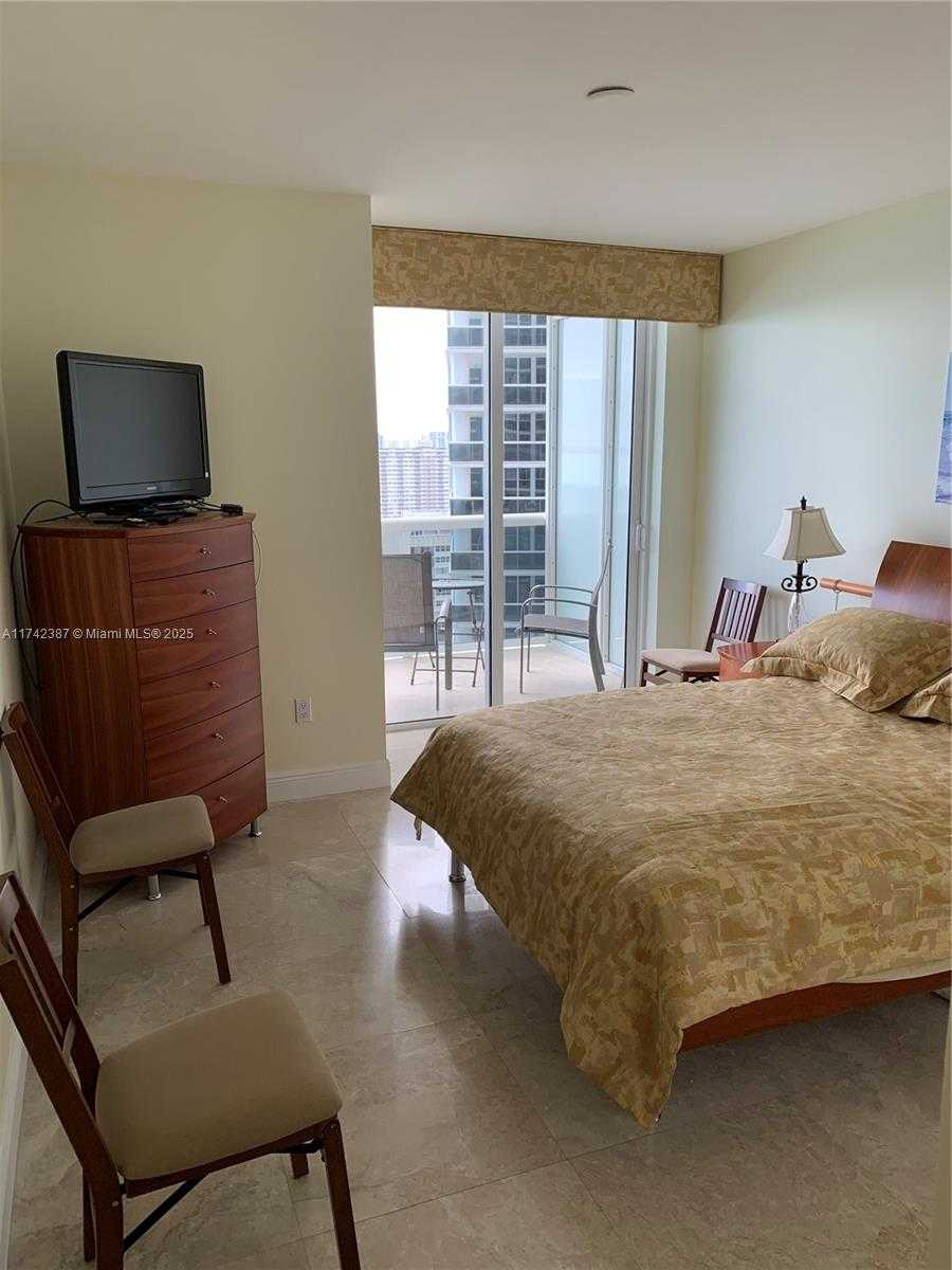 Small Image of 1830 SOUTH OCEAN DR #2503, Hallandale Beach Number 7
