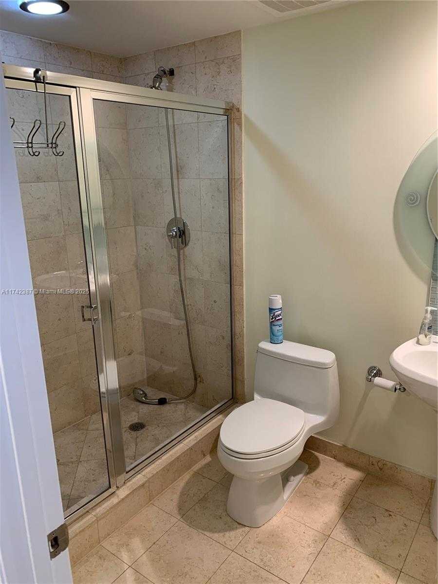 Small Image of 1830 SOUTH OCEAN DR #2503, Hallandale Beach Number 8
