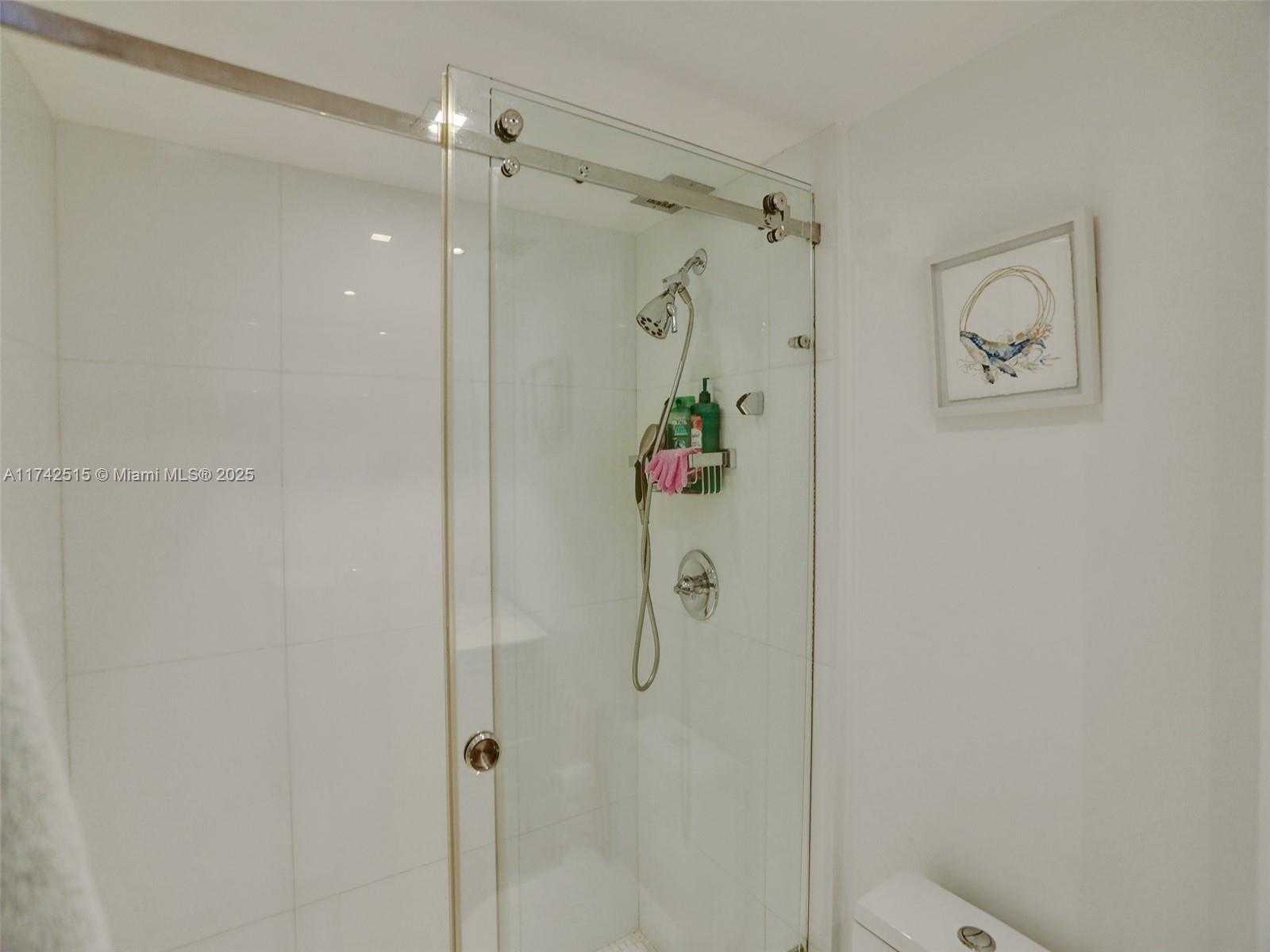 Small Image of 18011 BISCAYNE BLVD #1904, Aventura Number 16
