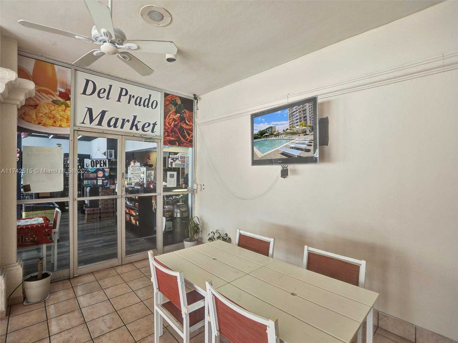 Small Image of 18011 BISCAYNE BLVD #1904, Aventura Number 31