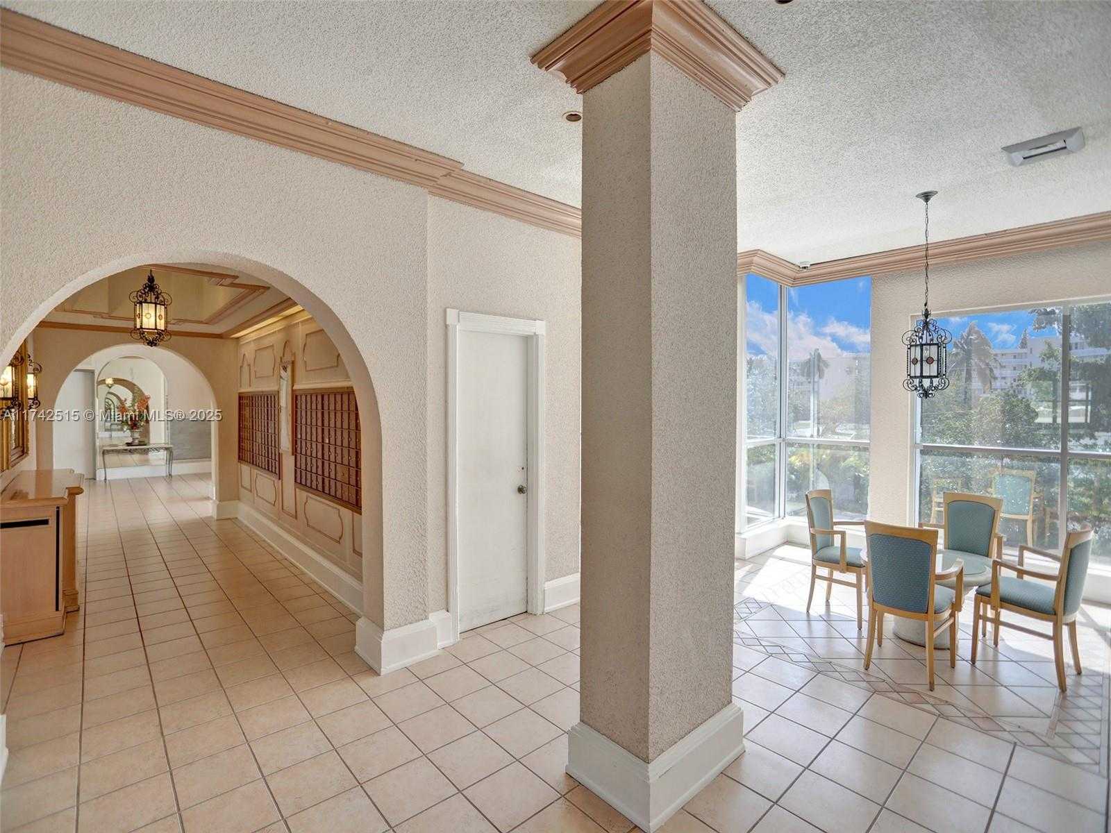 Small Image of 18011 BISCAYNE BLVD #1904, Aventura Number 51