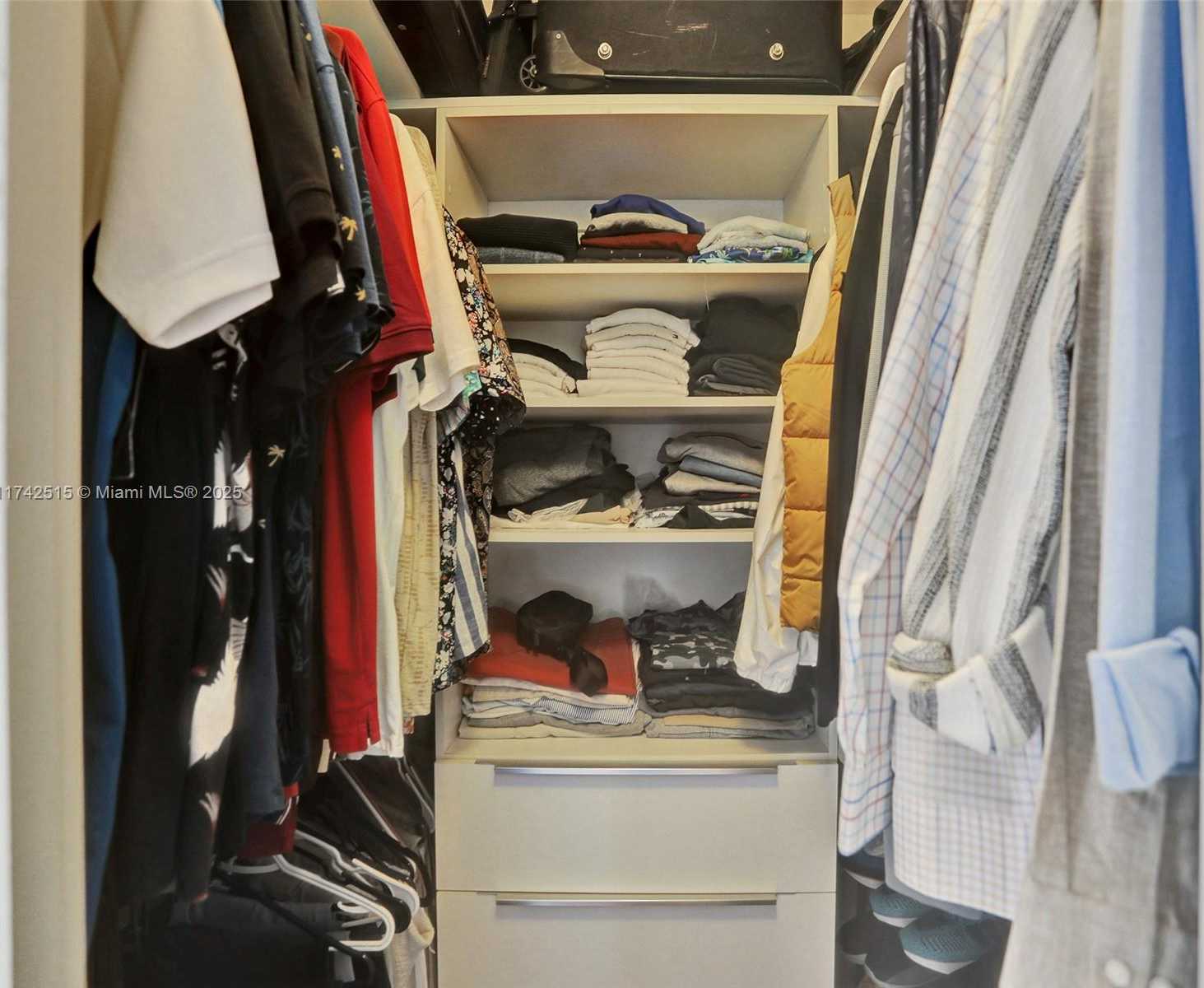 Small Image of 18011 BISCAYNE BLVD #1904, Aventura Number 54