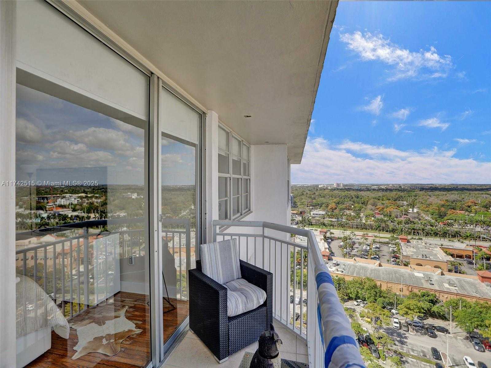 Small Image of 18011 BISCAYNE BLVD #1904, Aventura Number 57