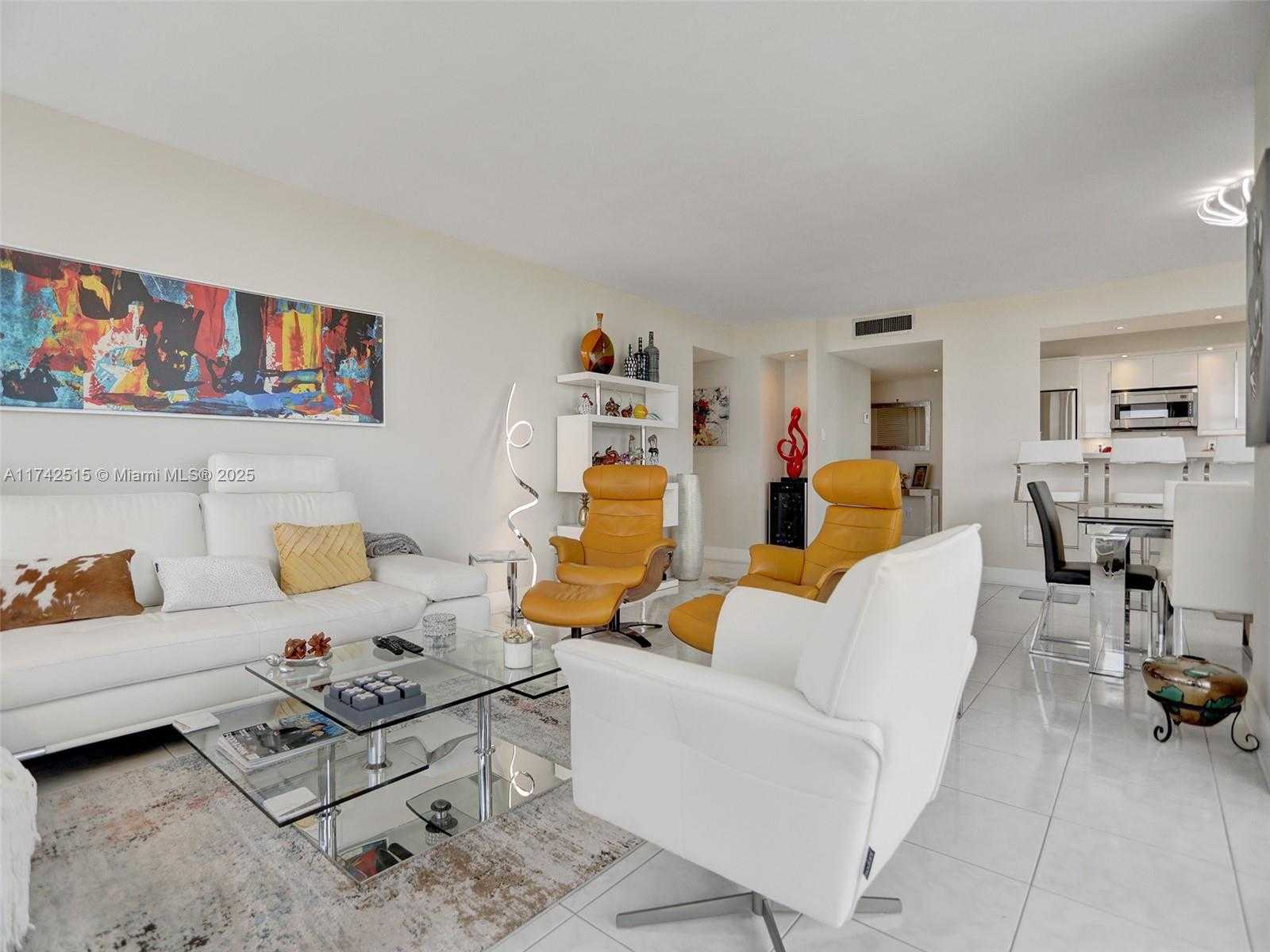 Small Image of 18011 BISCAYNE BLVD #1904, Aventura Number 6