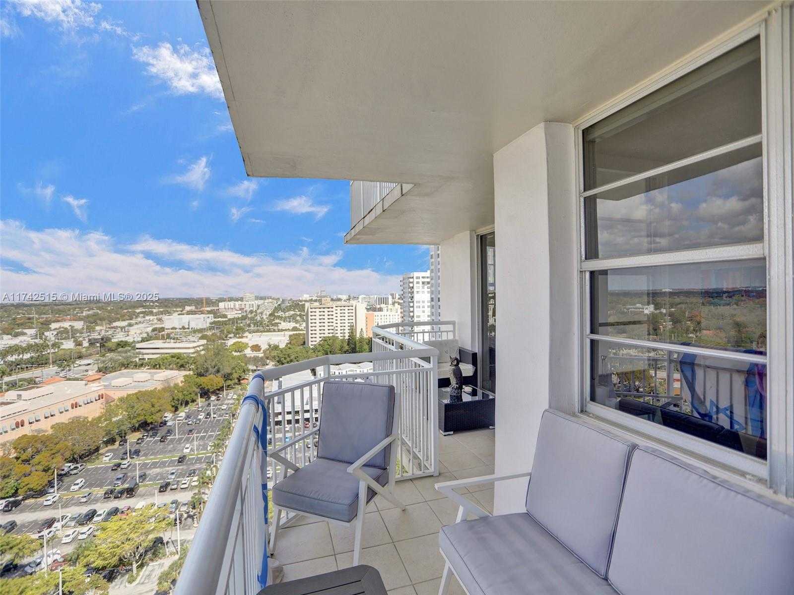 Small Image of 18011 BISCAYNE BLVD #1904, Aventura Number 67